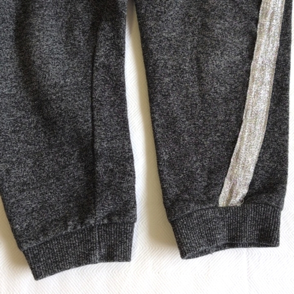 DKNY heather gray joggers sweatpants with silver track stripes 2T toddler girls - Picture 5 of 6